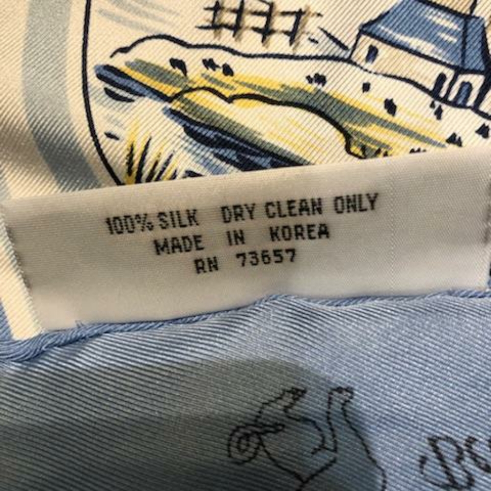 Scarf - Picture 4 of 4